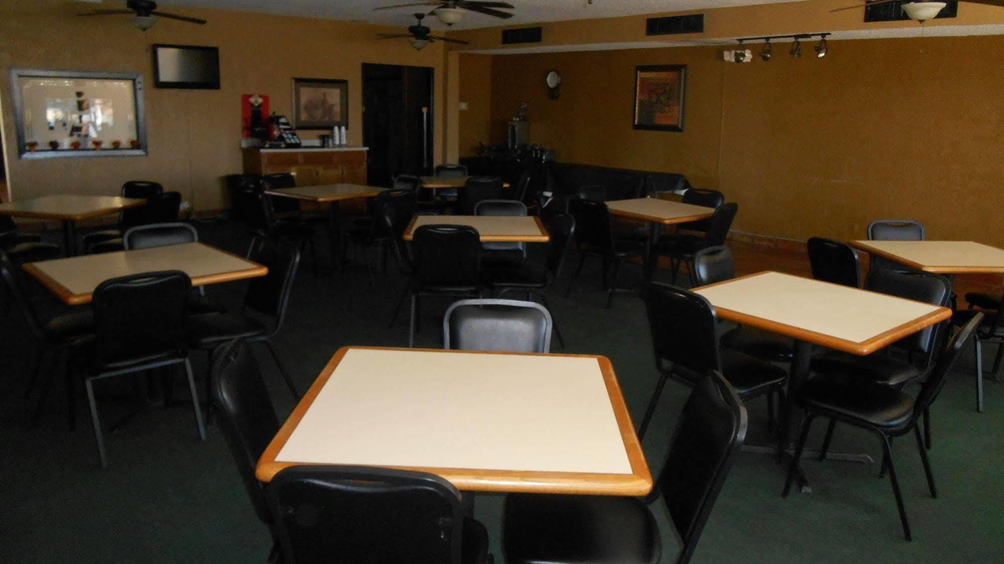 Econo Lodge Inn & Suites Abilene Extérieur photo